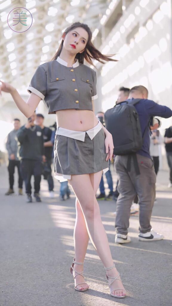 NO.0459 2023 广州车展 Racing Model 车模抖音网红随拍07[1V/390MB]插图1