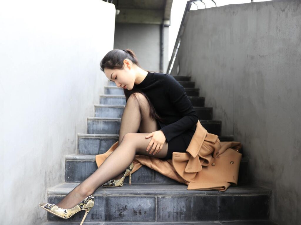 丝慕写真 第019期 模特：伊主管《和你有个秘密-丝密》[52P/71.2MB]插图3