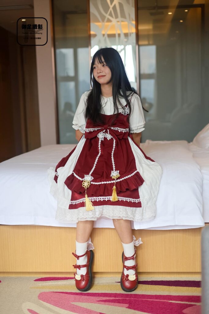 御足摄影 NO.019 – 可爱洛丽塔[78P/1V/2.27GB]插图1