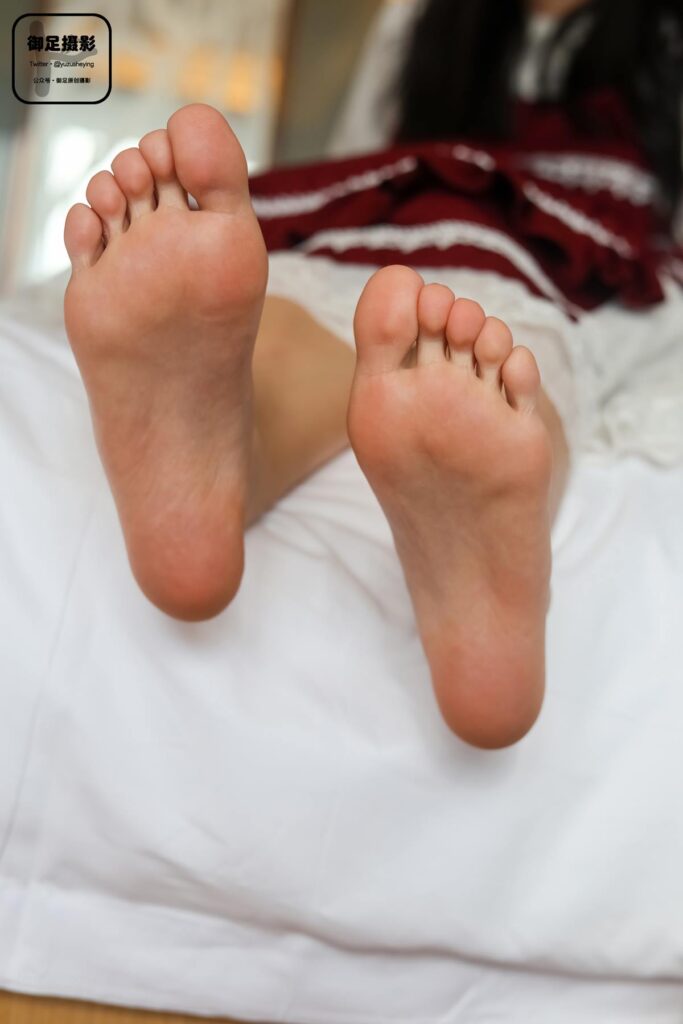 御足摄影 NO.019 – 可爱洛丽塔[78P/1V/2.27GB]插图5