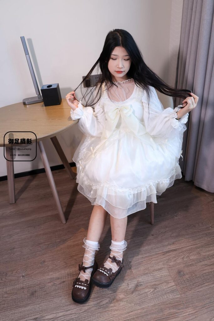 御足摄影 NO.034 – 一杯暖茶[110P/1V/3.21GB]插图1