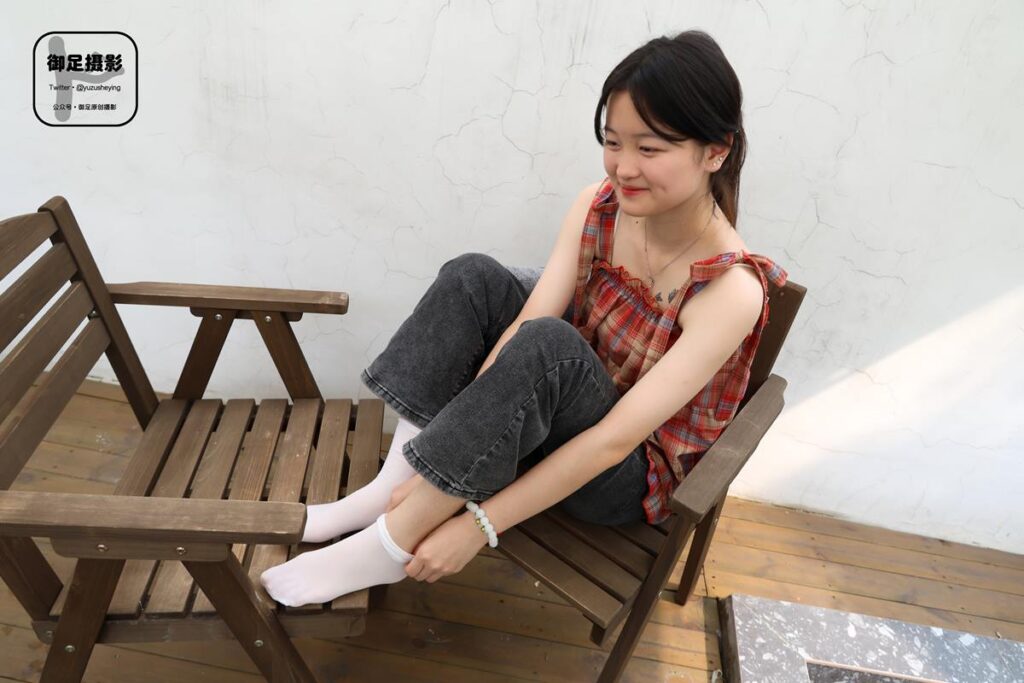 御足摄影 NO.038 – 余生可贵[100P/1V/2.50GB]插图5