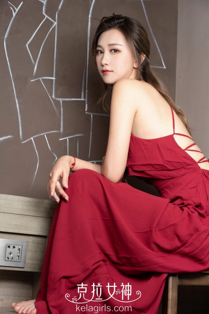 [Kelagirls克拉女神]2019.04.12《含情凝睇》慕菲[25P/466MB]插图2