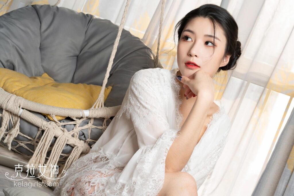 [kelagirls克拉女神]2019.04.24《玉峰挺拔》雅楠[29+1P/492M]插图2