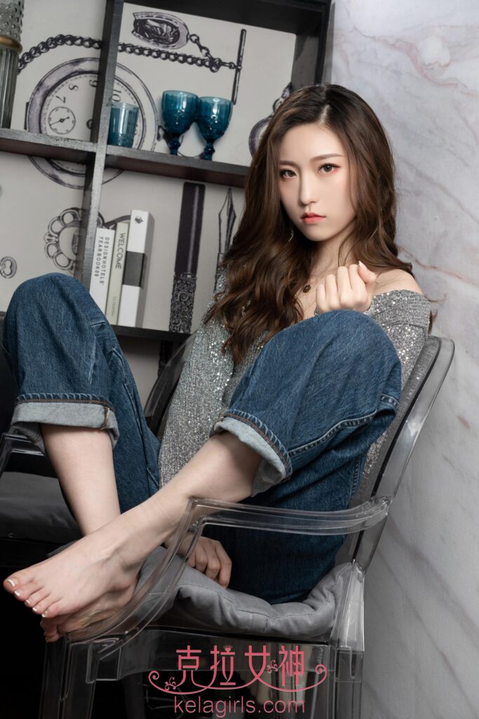 [Kelagirls克拉女神]2019.07.05《香足嫩趾》芊芊[35P/545MB]插图2