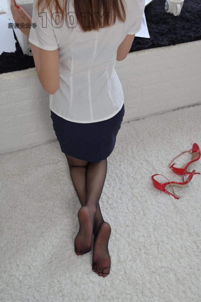 [IESS异思趣向] 一千零一夜 048 西瓜《我的小秘书2》[77P/132MB]插图3