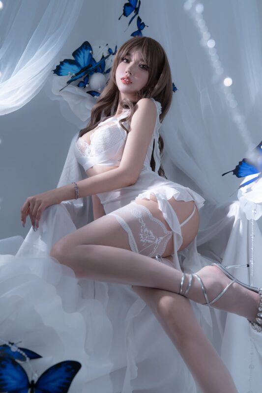 过期米线线喵 NO.122 电子蝴蝶[52P/102M]-无料摄影圈