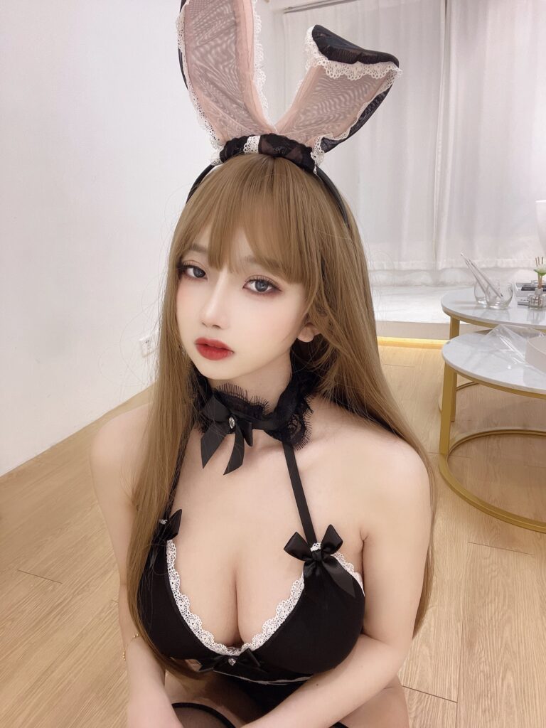 鬼畜瑶在不在w NO.044 – 蕾丝兔女郎[50P/153MB]插图2