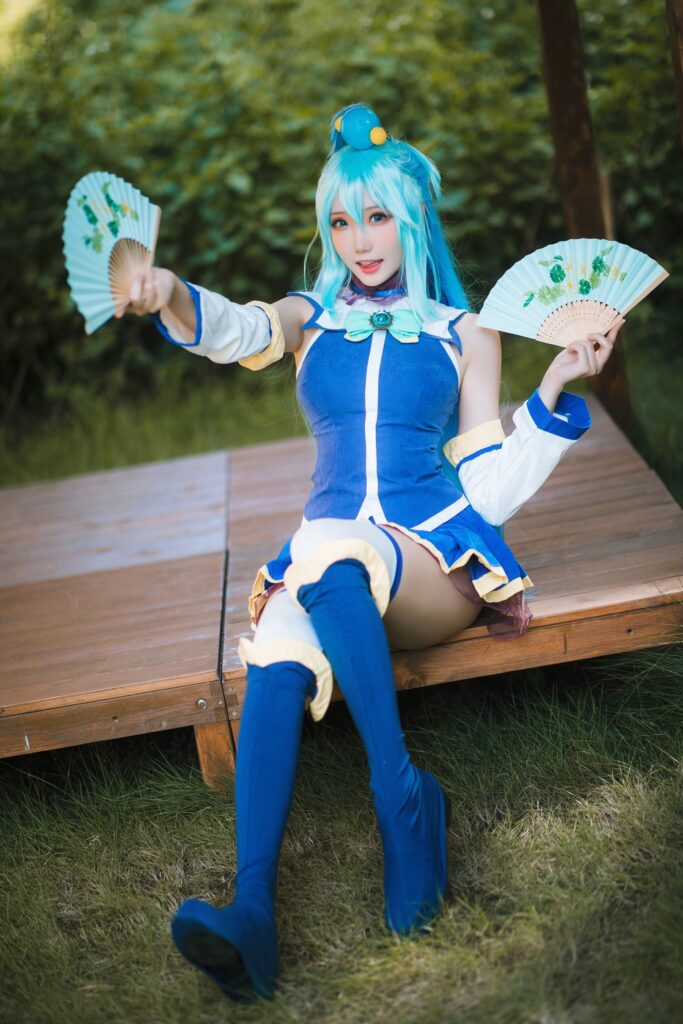 瓜希酱 013 阿库娅单人+与惠惠双人[18P/115MB]插图2