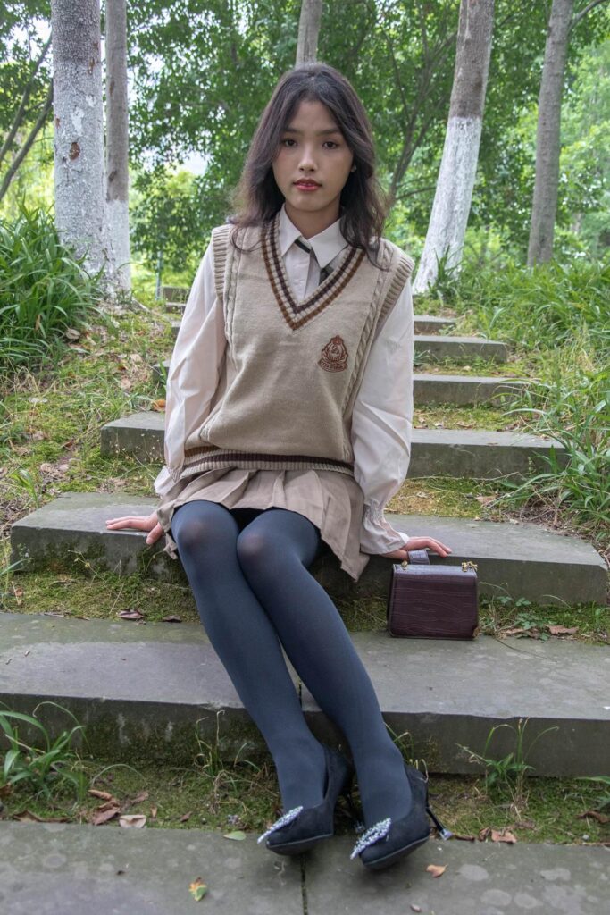 袜觅社 001 小雪高跟鞋黑丝丝袜脚 [71P/1V/9.61G]插图1