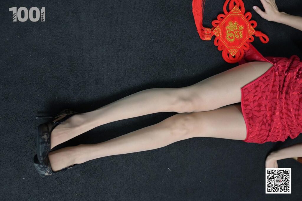 [IESS异思趣向] 一千零一夜 118 Lucy《浓缩胶囊之新年特辑 吃饺子》 [99P/86MB]插图1