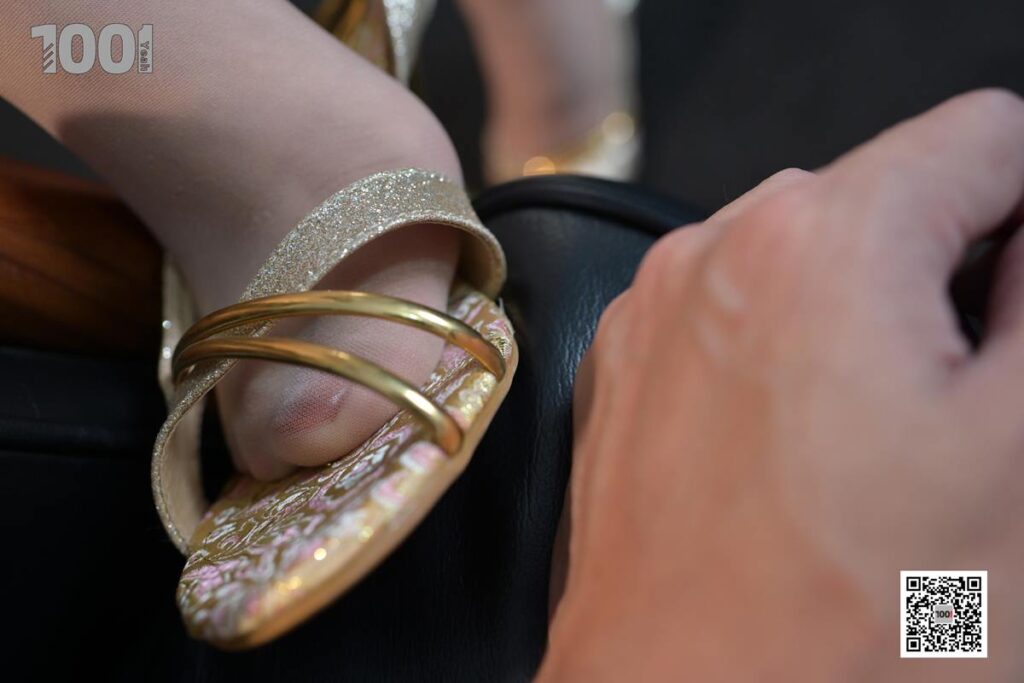 [IESS异思趣向] 一千零一夜 152 西瓜《职场小白面试记4》[93P/73MB]插图2