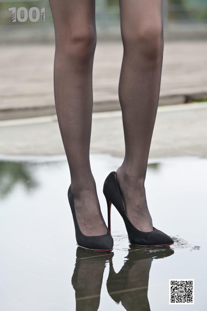 [IESS异思趣向] 一千零一夜 155 腿腿《网恋见面2》[67P/58MB]插图1