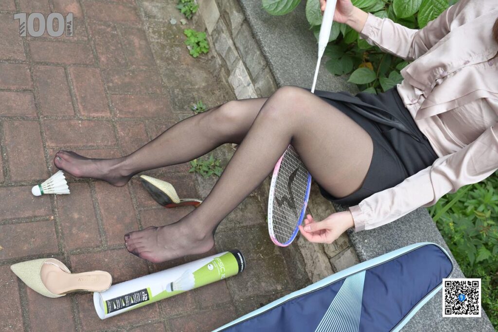 [IESS异思趣向] 一千零一夜 194 真真《打羽毛球4》[80P/129MB]插图1