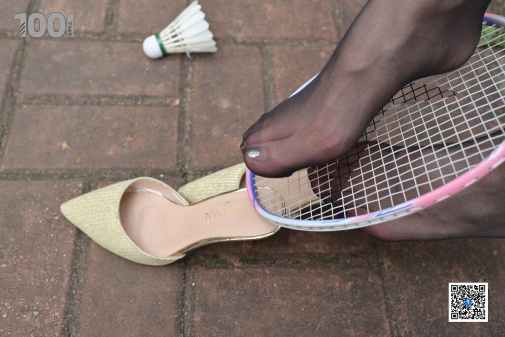 [IESS异思趣向] 一千零一夜 195 真真《打羽毛球5》 [70P/103MB]插图1