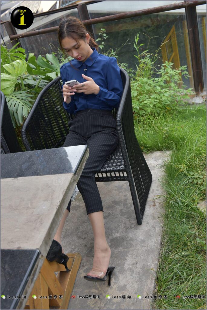 [IESS异思趣向] 普惠集 001-小表妹日常随心素拍 [96P/115MB]插图1