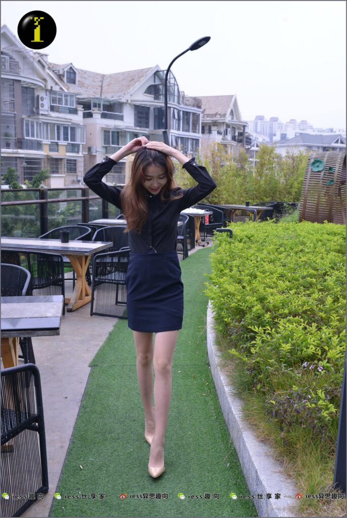 [IESS异思趣向] 普惠集 004-圆叔叔 全天下第一美腿 [98P/169MB]插图2