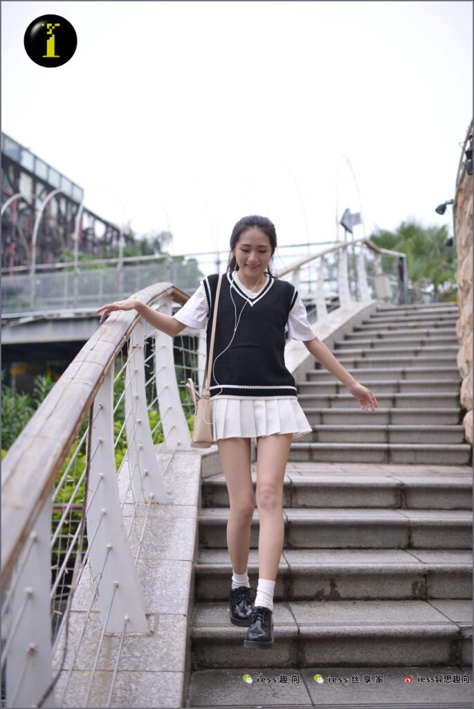 [IESS异思趣向] 普惠集 029-2 幸子 光腿 [99P/136MB]插图3