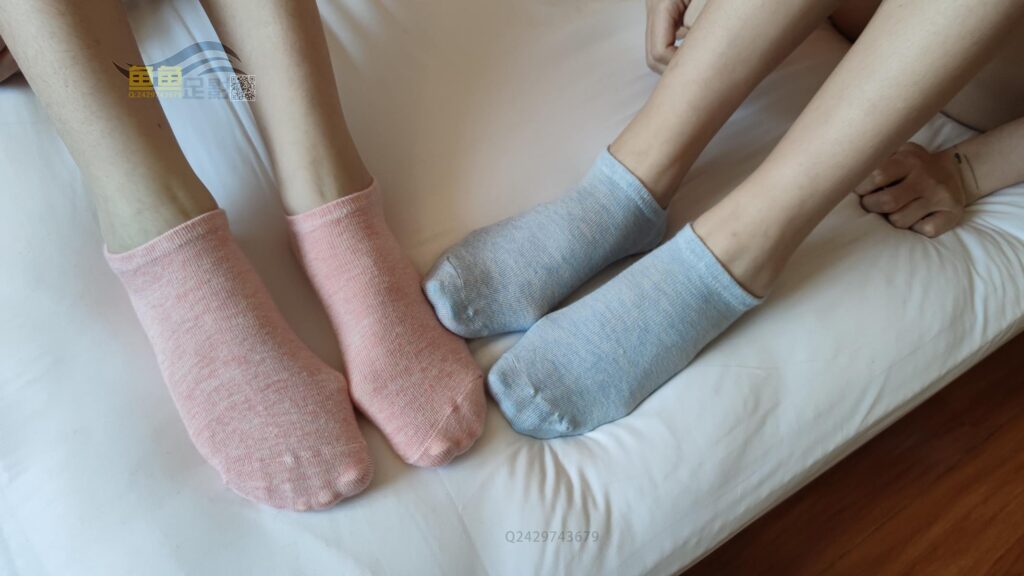 鱼鱼足影 058 双胞胎姐妹 [192P/1V/547M]插图2