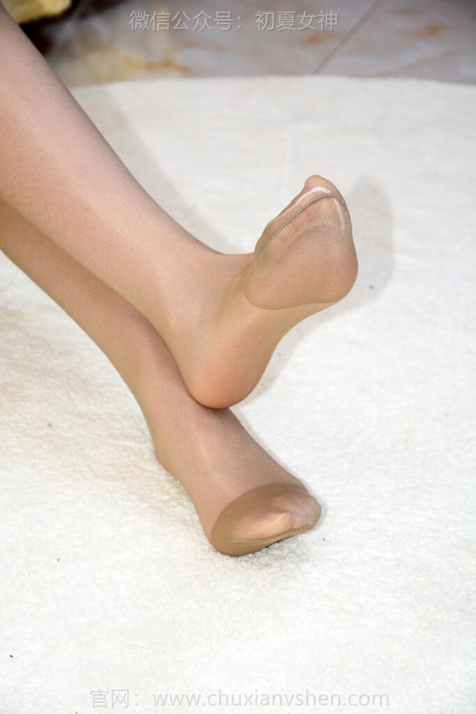 初夏女神 NO.287 环环 旗袍赋[110P/1V/3.74GB]插图1