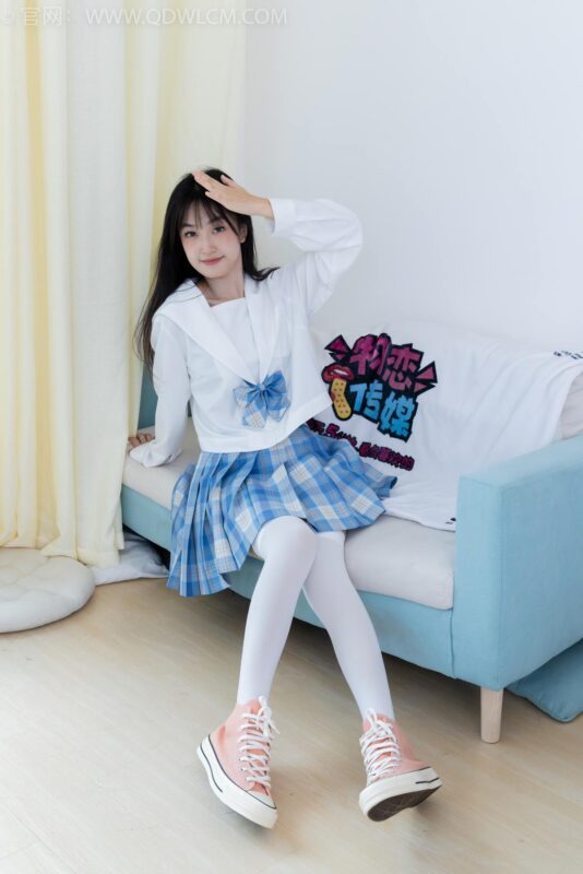 物恋传媒 NO.2398 嘉木-帆布鞋、马丁靴、过膝白袜[155P/1V/4.52GB]-无料摄影圈