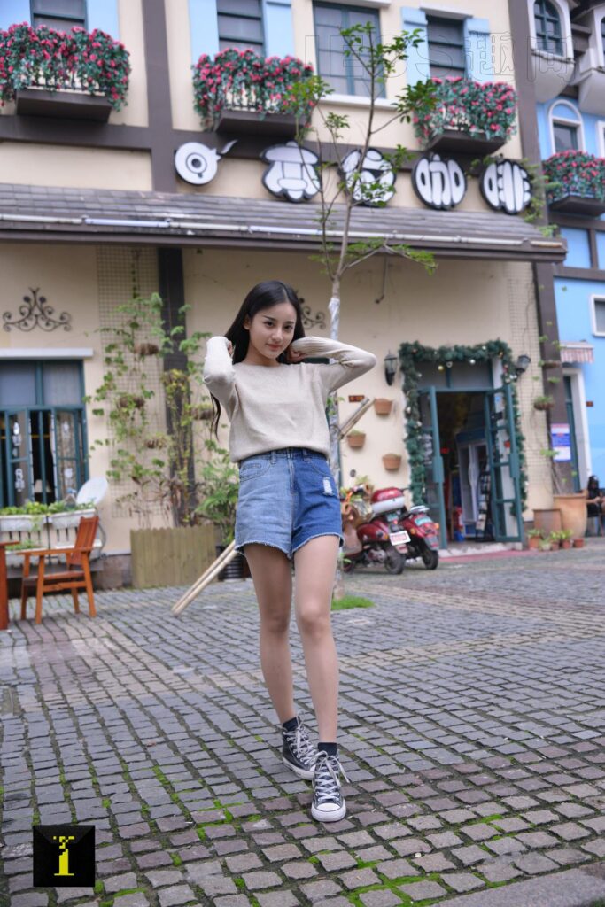 [IESS异思趣向] 普惠集 102-小可爱 [81P/107MB]插图1