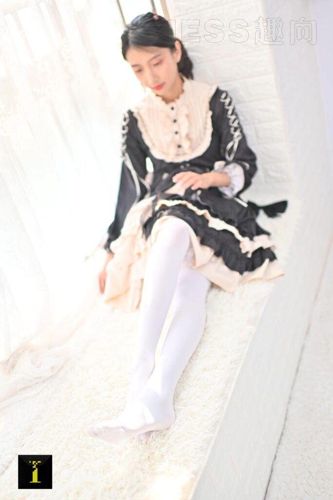 [IESS异思趣向] 普惠集 141-厚白 [46P/50.9MB]插图3