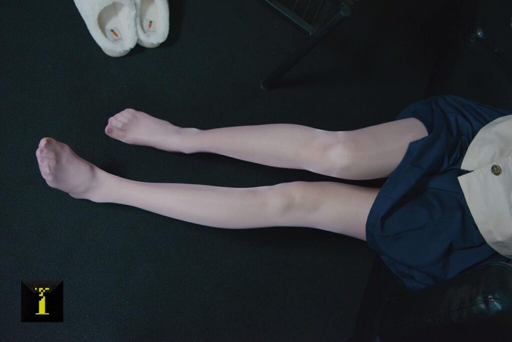 [IESS异思趣向] 普惠集 157 若琪 – 粉色的薄丝 [82P/111MB]插图3