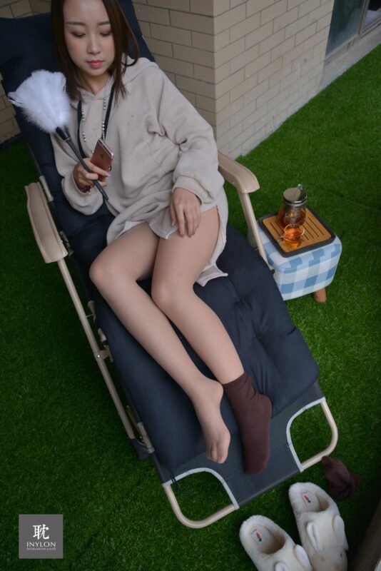 [IESS异思趣向] 普惠集195-馨月 春丝 1 [74P/101MB]-无料摄影圈