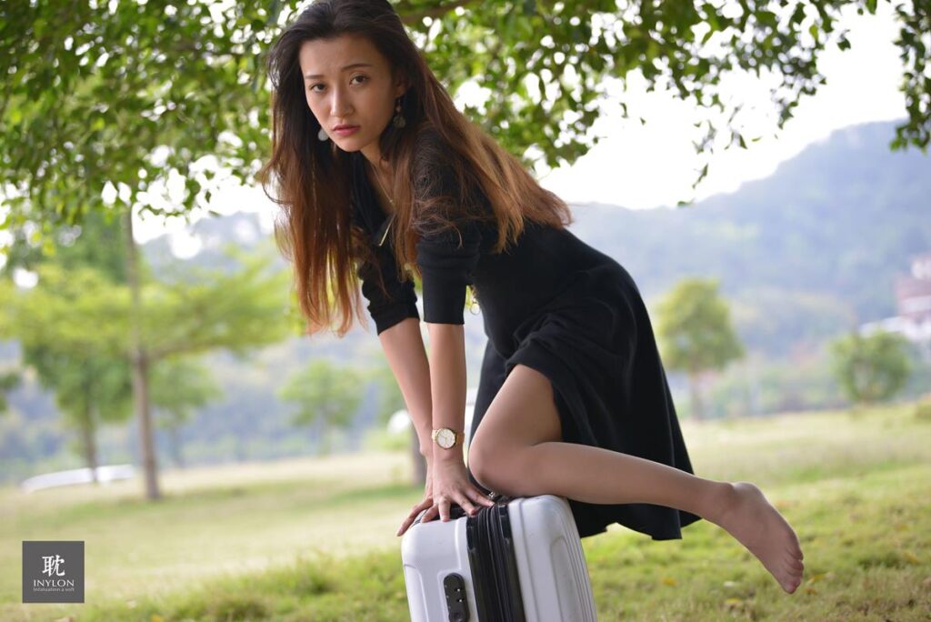 [IESS异思趣向] 普惠集 207 秋秋的一组随拍 [94P/111MB]插图1