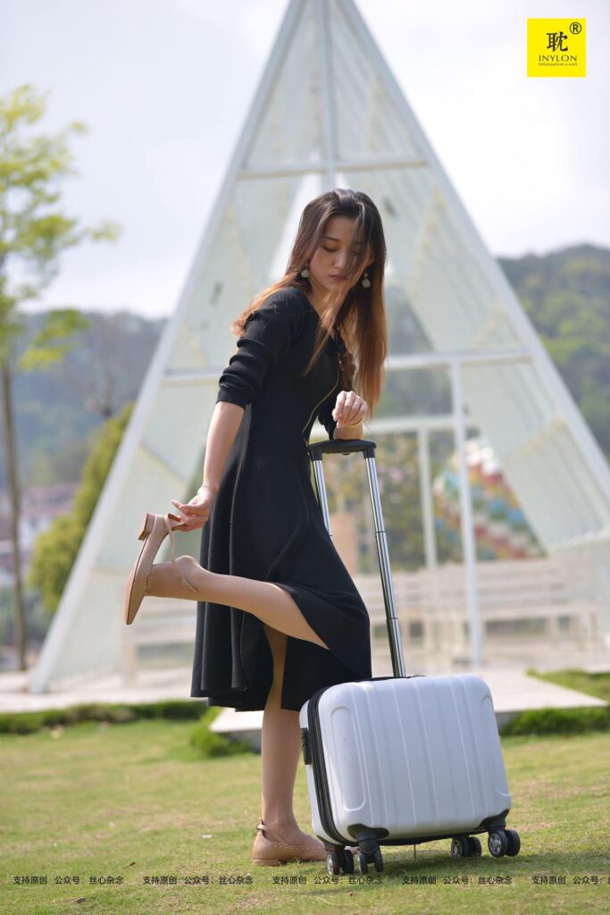 [IESS异思趣向]《普惠集》PH-S006 心舞 秋秋 [70P/74MB]插图3