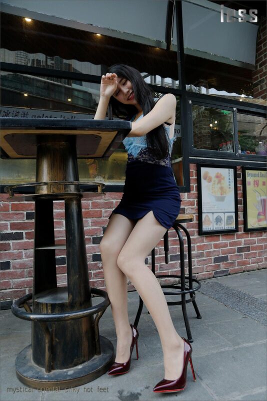 [IESS异思趣向] 2016.11.16 丝足便当032：《SASA》 [99P/112MB]-无料摄影圈