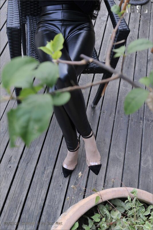 [IESS异思趣向] 2016.11.17 丝足便当033：《窒息之美》 [46P/41MB]-无料摄影圈