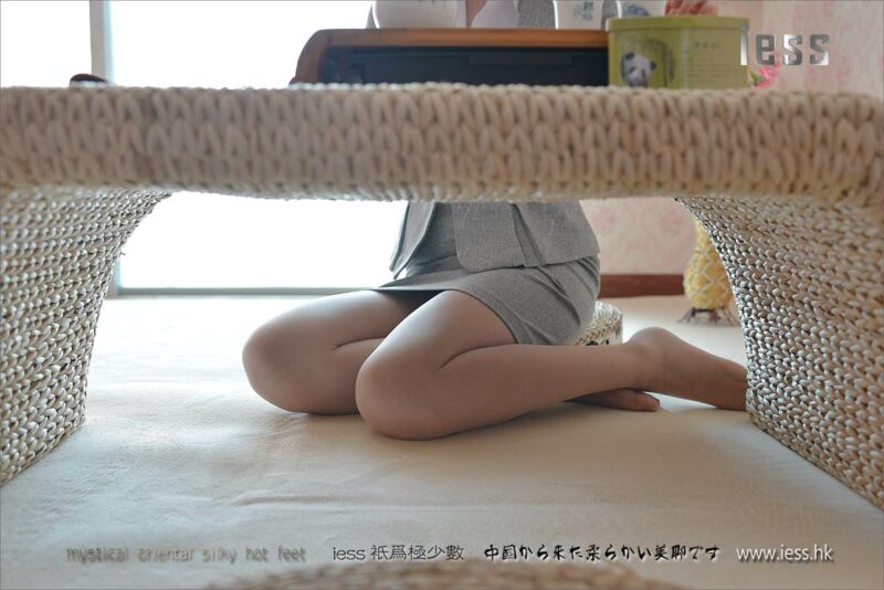 [IESS异思趣向] 2017.03.28 丝足便当093：《我的女同事》小夕 [90P/126MB]-无料摄影圈