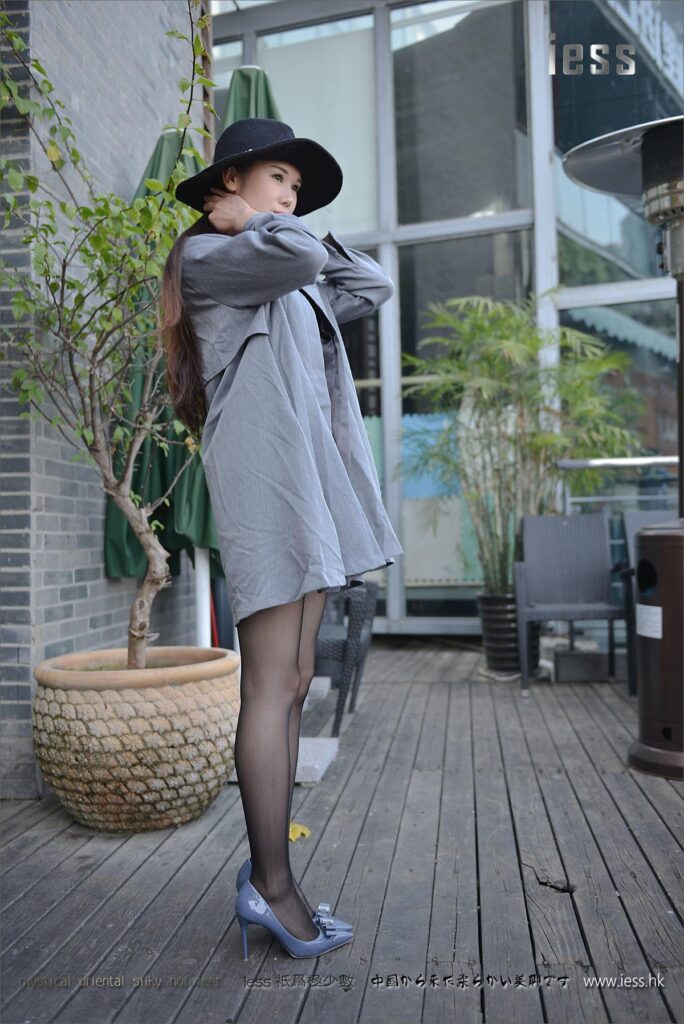 [IESS异思趣向] 2017.03.29 丝足便当094：《疯狂的嘿丝》聪聪 [99P/187MB]插图1