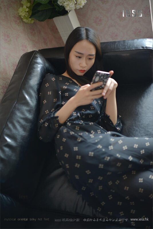 [IESS异思趣向] 2017.03.31 丝足便当096：《小腿也是腿呀》小C [99P/124MB]-无料摄影圈