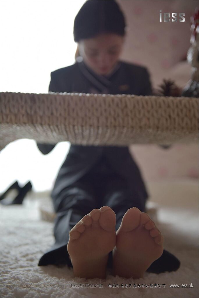 [IESS异思趣向] 2017.05.05 丝足便当114：《小六的长裤短丝》小六 [99P/126MB]插图3