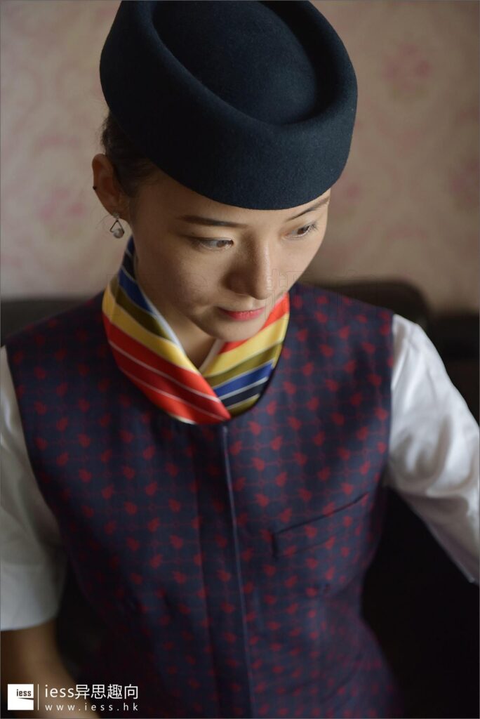 [IESS异思趣向] 2017.07.19 丝足便当122：《空姐养成计划系列-3》小六 [99P/524MB]插图1