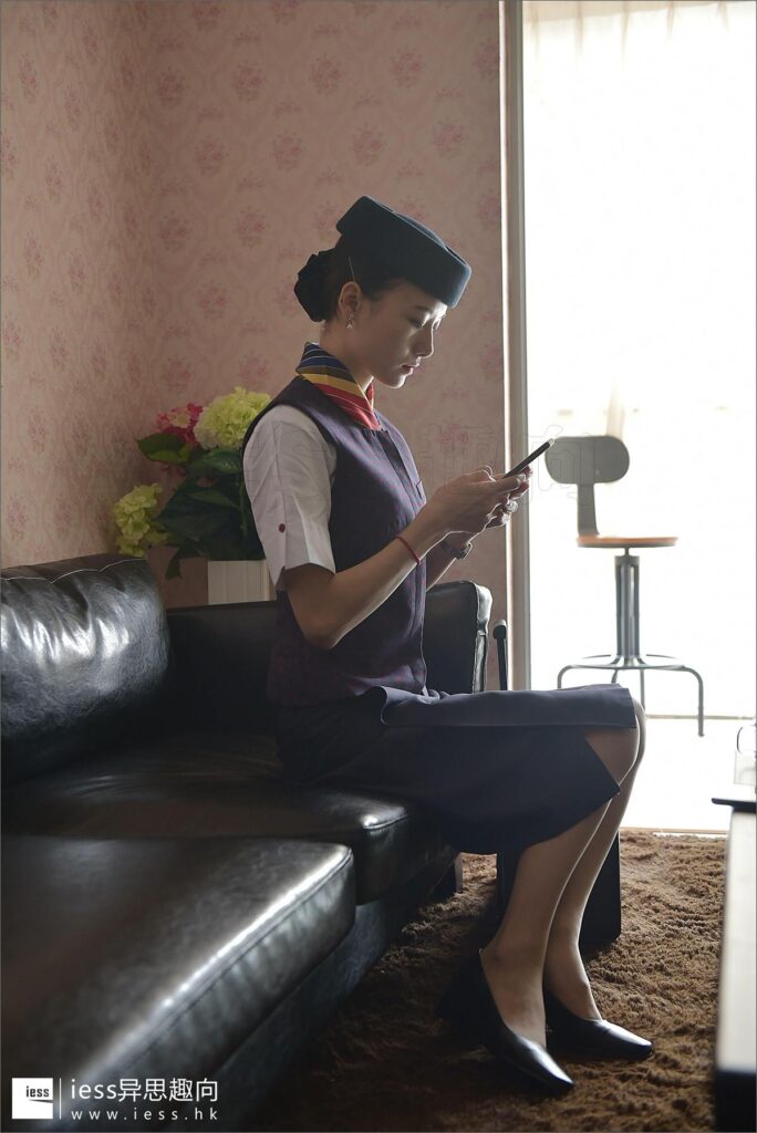 [IESS异思趣向] 2017.07.19 丝足便当122：《空姐养成计划系列-3》小六 [99P/524MB]插图2