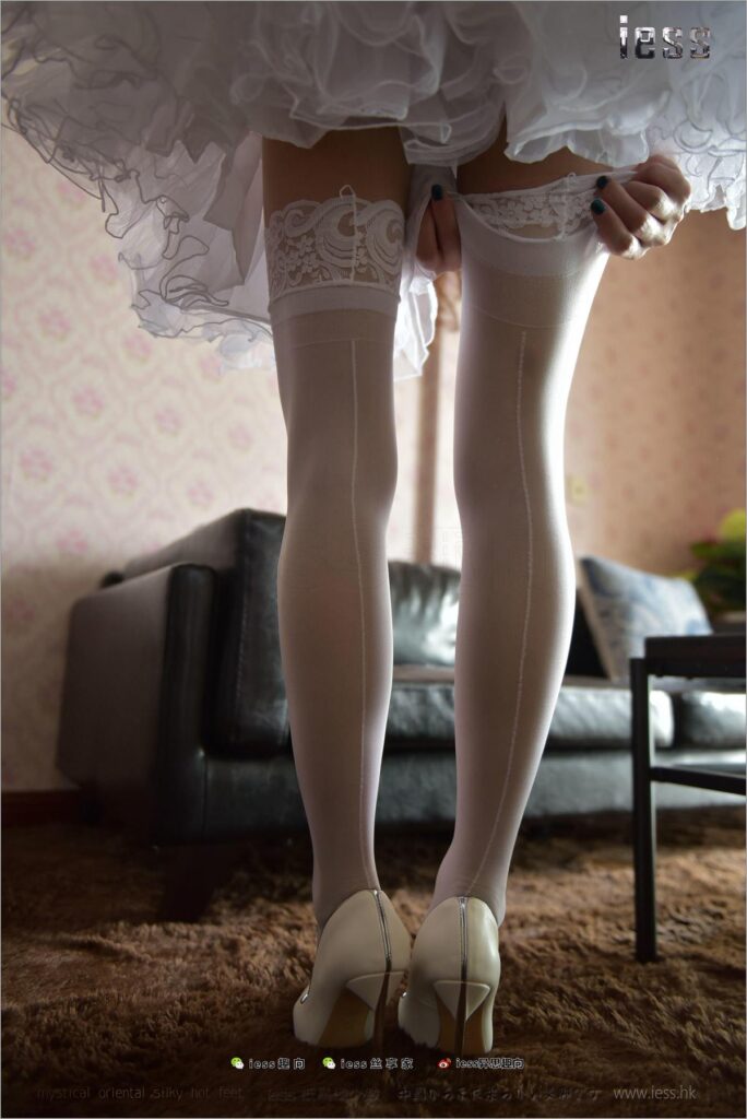 [IESS异思趣向] 2017.10.11 丝足便当159：《白银耳》小六 [99P/438MB]插图3