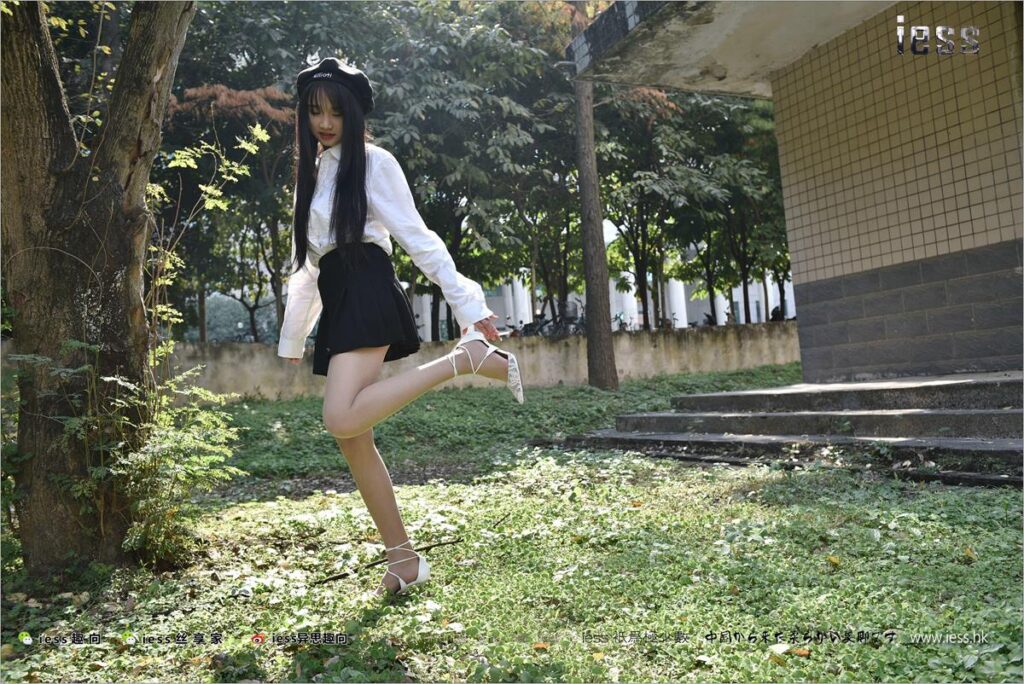 [IESS异思趣向] 2018.01.21 丝足便当189：若琪《第一次穿高跟鞋》[99P/170MB]插图2