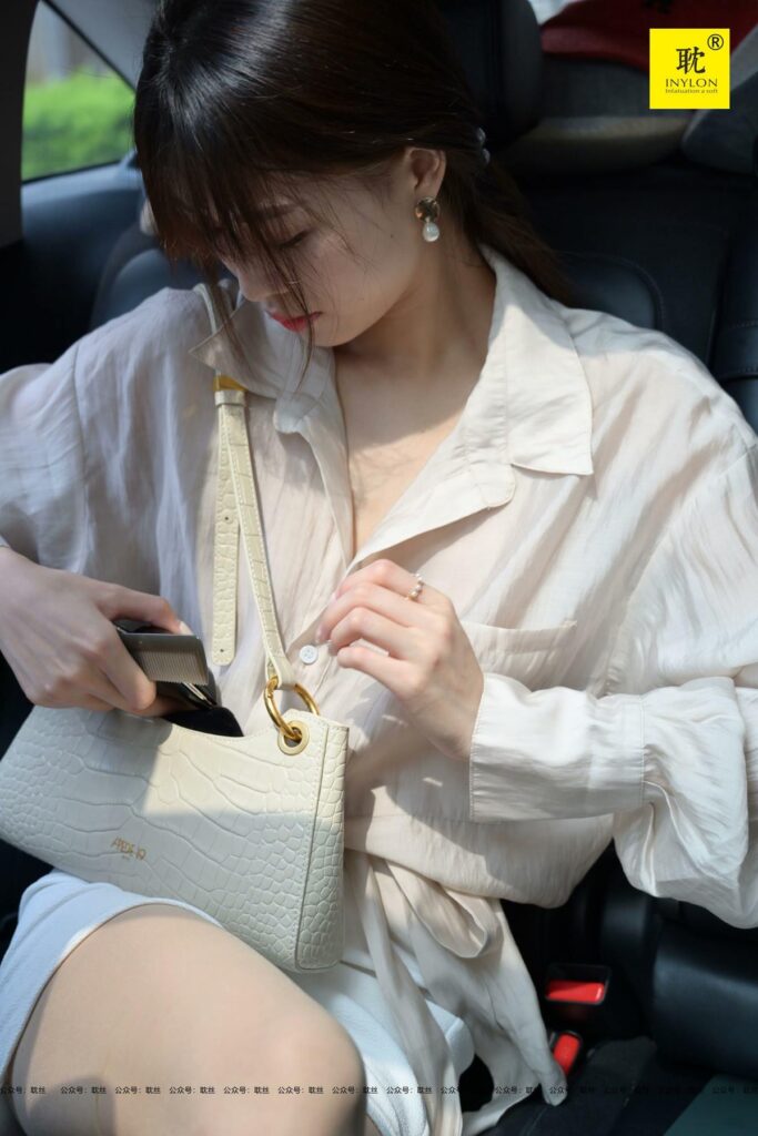 异思趣向《第N种幻想》之 一个人下班② 丘主管 [94P/218MB]插图1