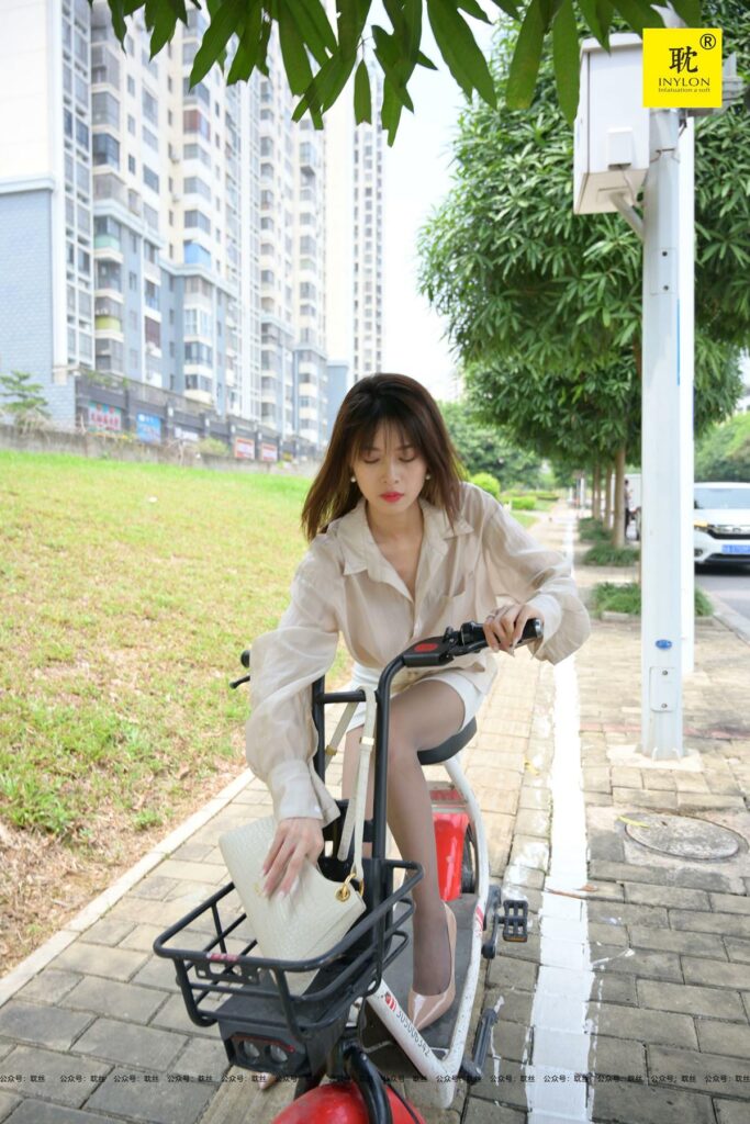 异思趣向《第N种幻想》之 一个人下班⑧ 丘主管 [68P/196MB]插图3