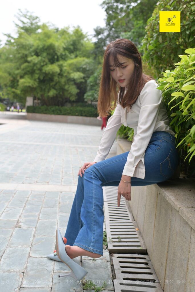 [IESS异思趣向]040 第N种幻想之《婉萍的一天》④ 婉萍[87P/173MB]插图2