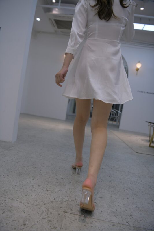 精选街拍 No.424 白嫩迷人（一） [70P/82M]-无料摄影圈