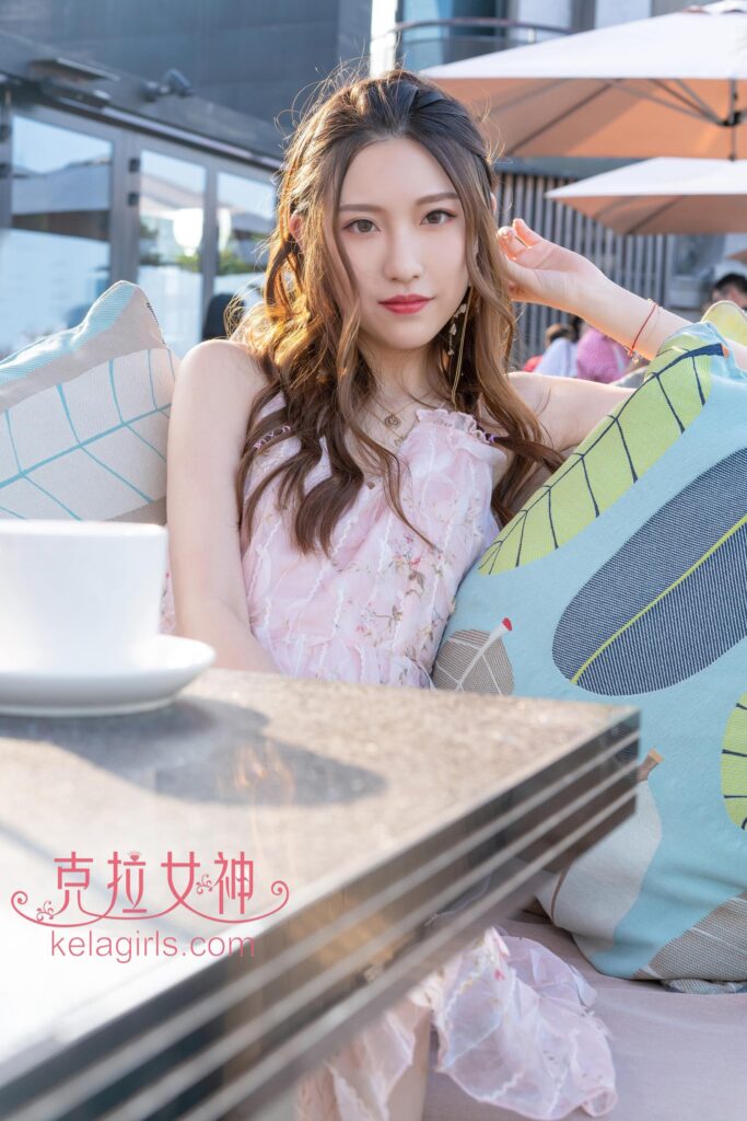 [kelagirls克拉女神]2019.12.20《邂逅外滩》芊芊[34+1P/671M]插图1