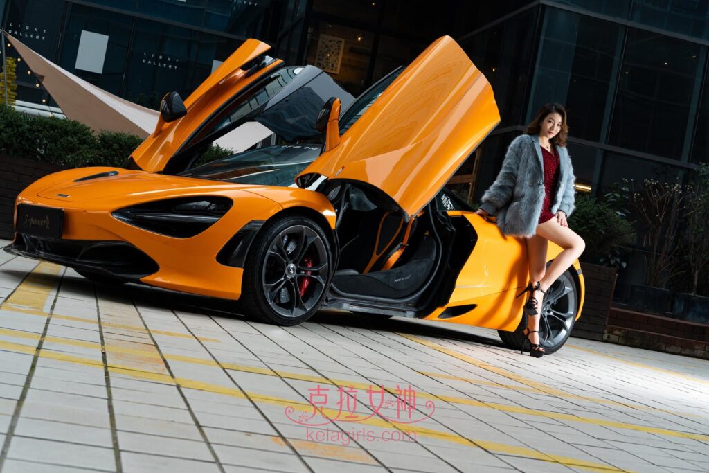 [Kelagirls克拉女神]2020.06.08《香车美腿》舒彤[27P/476MB]插图1