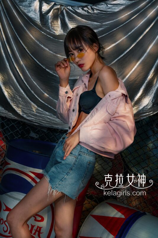 [KeLagirls克拉女神]2020.11.13《放纵不羁》颖儿[25P/670MB]-无料摄影圈