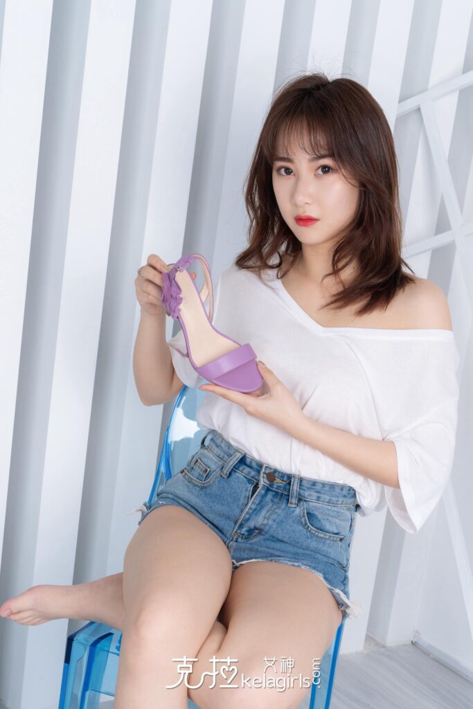 [Kelagirls克拉女神]2021.10.16《高跟萌妹》僮僮[23P/274MB]插图3