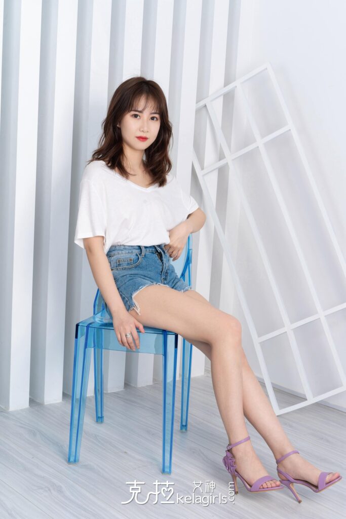 [Kelagirls克拉女神]2021.10.16《高跟萌妹》僮僮[23P/274MB]插图2